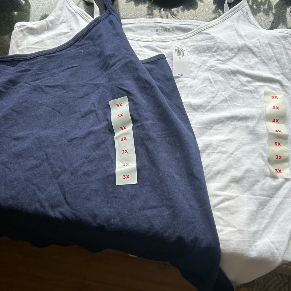 Set of 2 Old Navy Tank Tops 3X